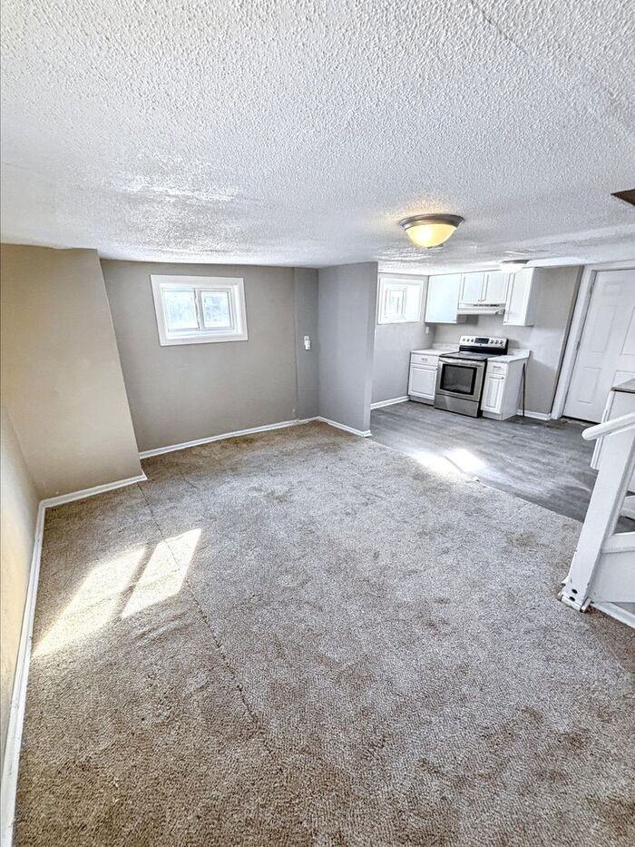 4448 Minnesota Ave #G - Photo 2 of 11