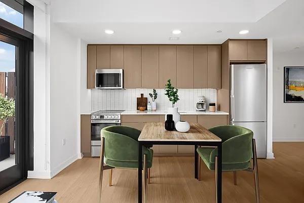 6th Ave #715 - Photo 3 of 20