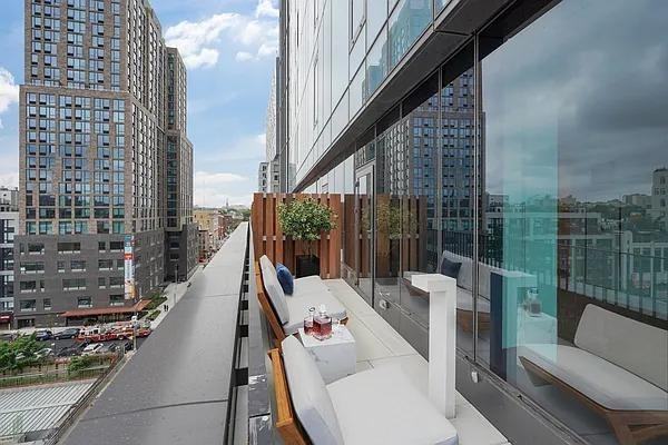 6th Ave #715 - Photo 5 of 20