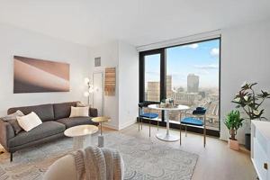 featured image of 6th Ave #2108