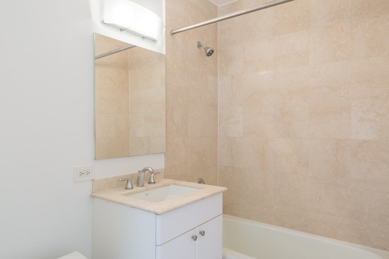 W 48th St #022P - Photo 5 of 5