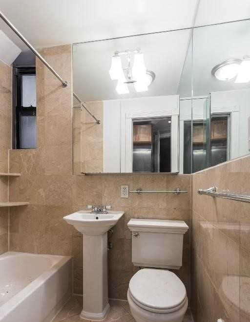 E 35th St #51 - Photo 5 of 5