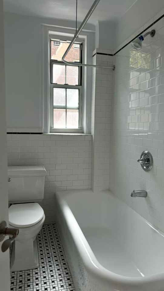 W 13th St #25 - Photo 4 of 4