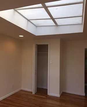 E 19th St #4F - Photo 4 of 7