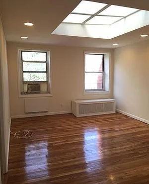 E 19th St #4F - Photo 5 of 7