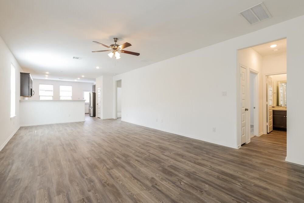 16626 Spirit St - Photo 4 of 17