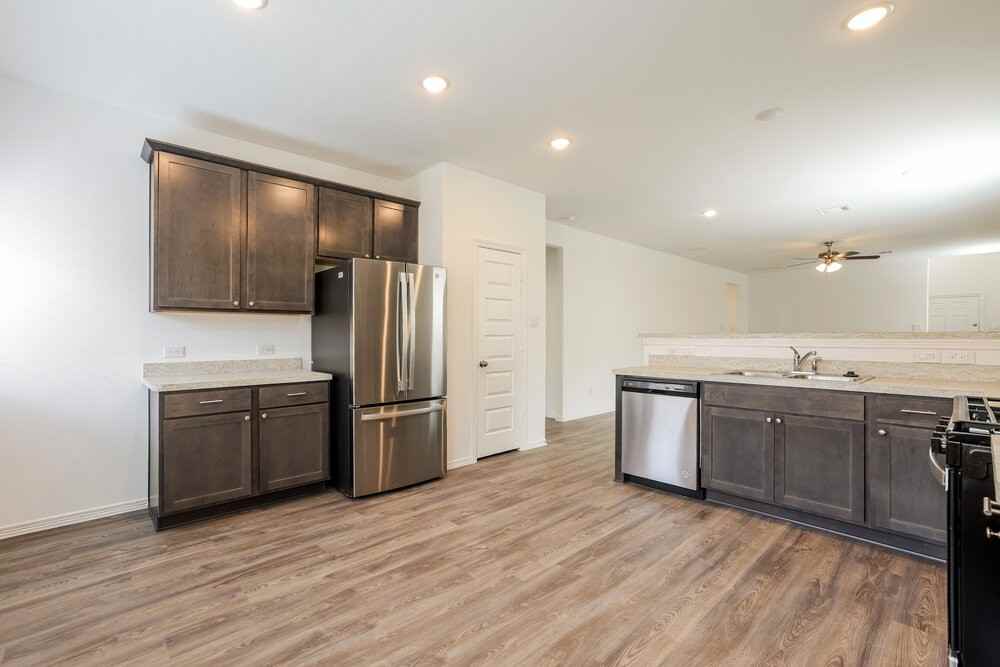 16626 Spirit St - Photo 7 of 17