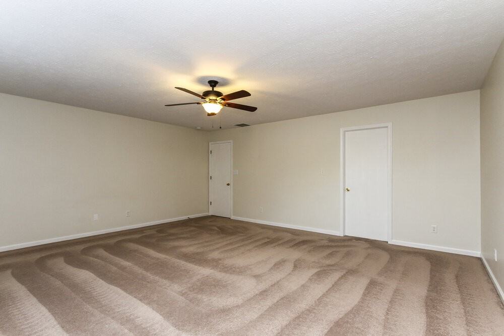 1237 Silver Ridge Ln - Photo 7 of 15