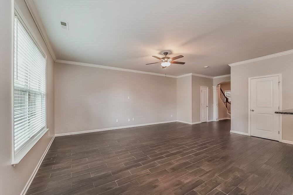 347 Pulaski Dr Sw - Photo 6 of 17