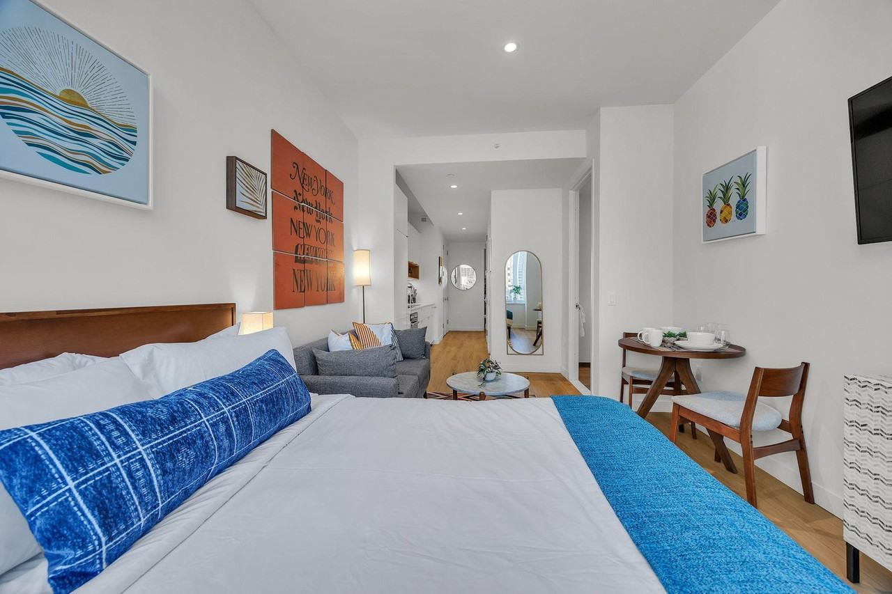 160 Water St #1072200P - Photo 4 of 22