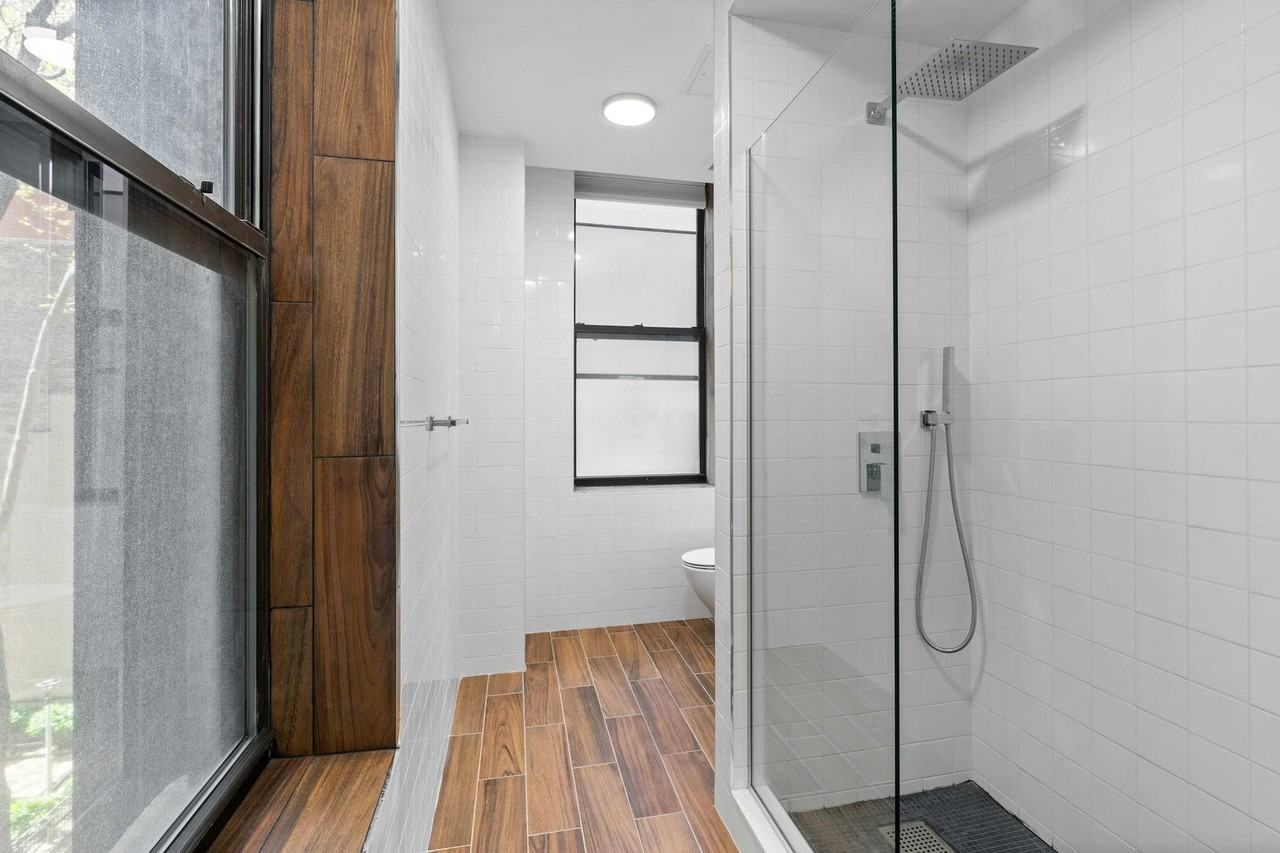 491 2nd Ave #1076305P - Photo 5 of 14