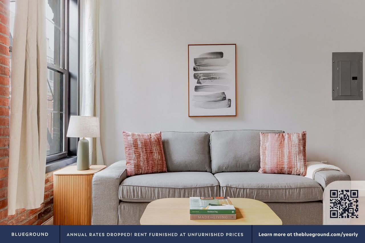 10 Saint Marks Place - Photo 3 of 21