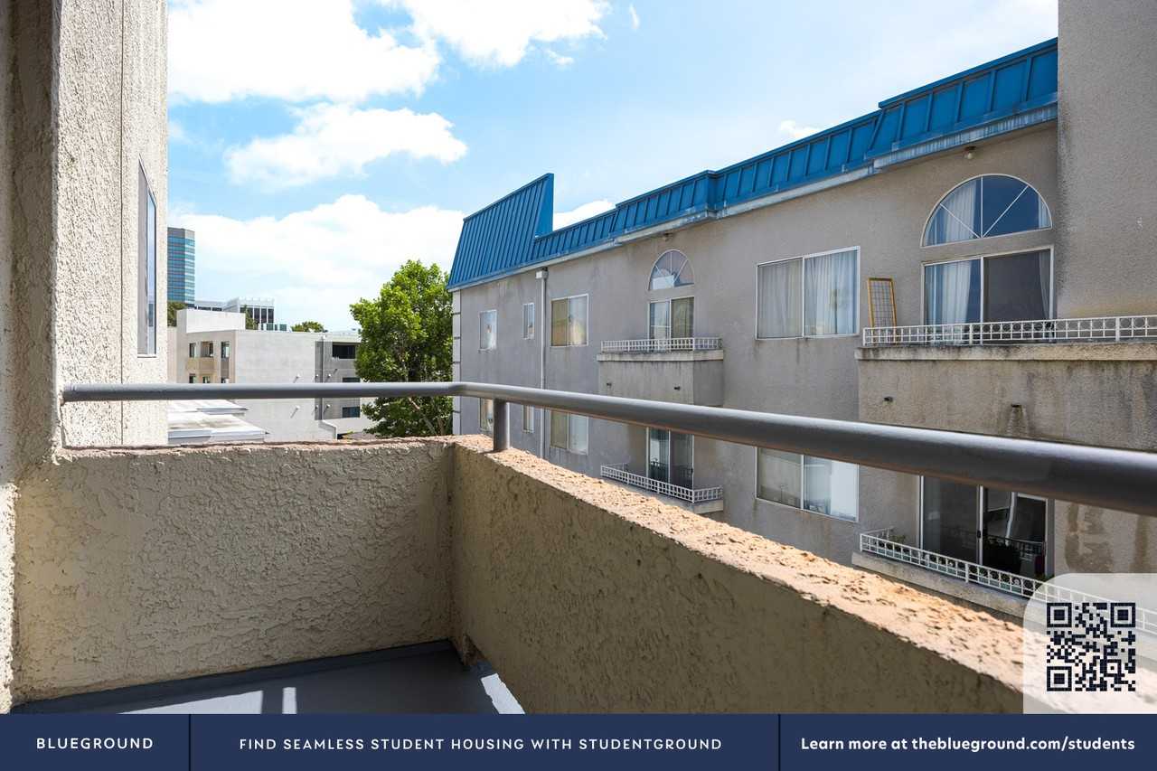 4378 Sepulveda Boulevard - Photo 7 of 33