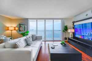 featured image of 1 Nw 12th St