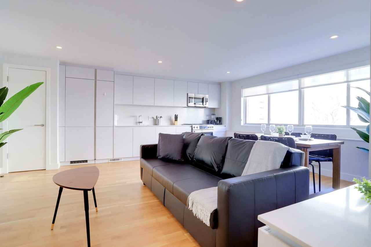 1310 North Oak Street #1022587P - Photo 4 of 23