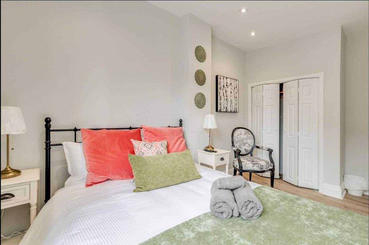 2 Greenwood Ave #1227126P - Photo 6 of 17