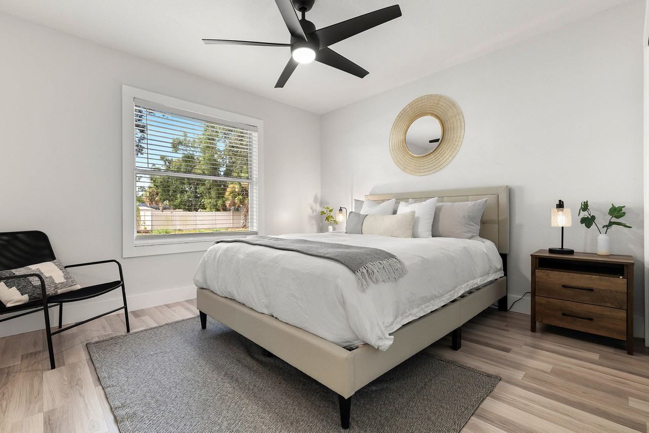 6 Bay Acres Ave #1228250P - Photo 5 of 27