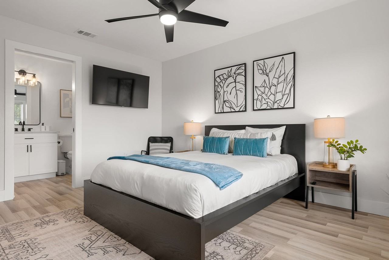 6 Bay Acres Ave #1228250P - Photo 7 of 27