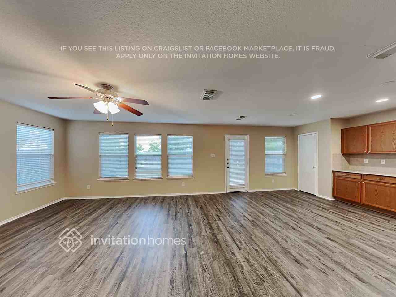 7543 Cypress Edge Dr - Photo 7 of 21