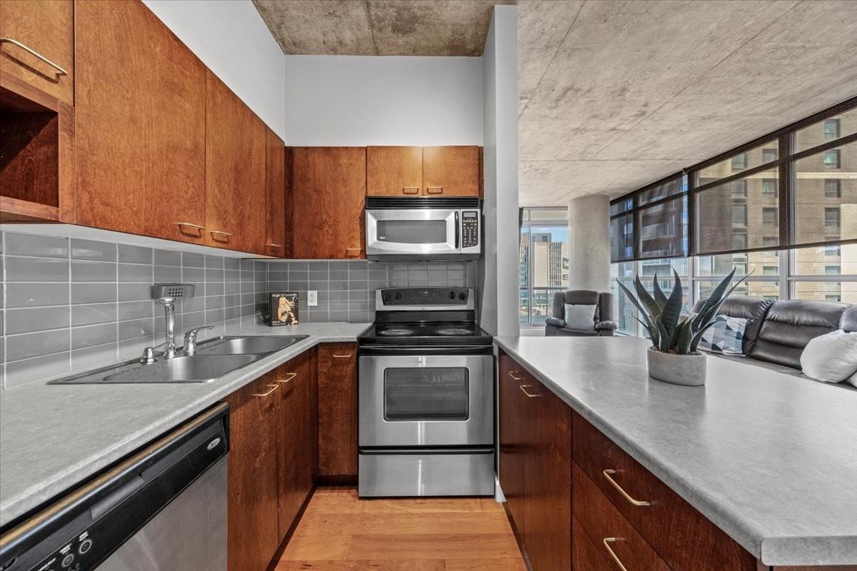 179 George Street #603 - Photo 5 of 27