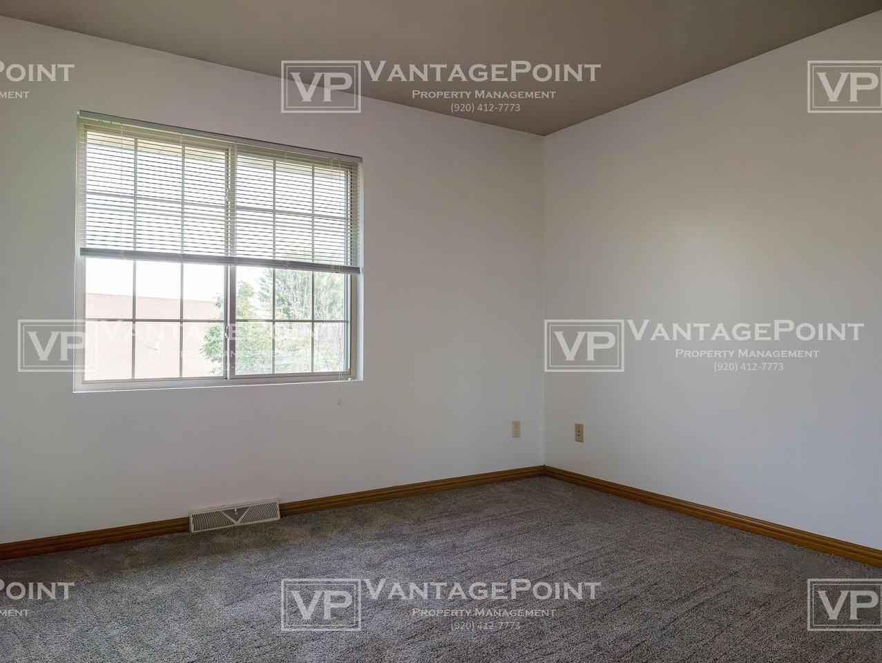 2884 Nandina Way - Photo 2 of 17