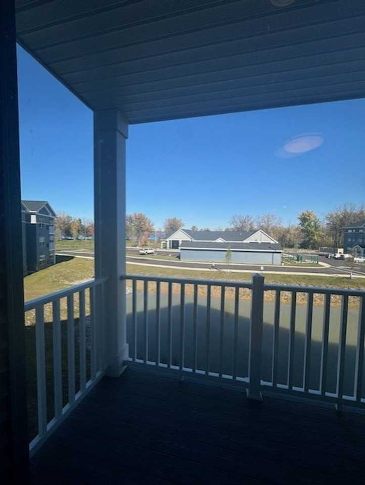 LoSo Lakeside Apartments - Photo 6 of 12