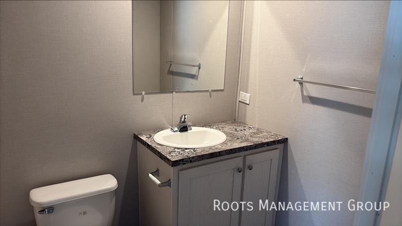 215 Vermillion Est #215 - Photo 5 of 8