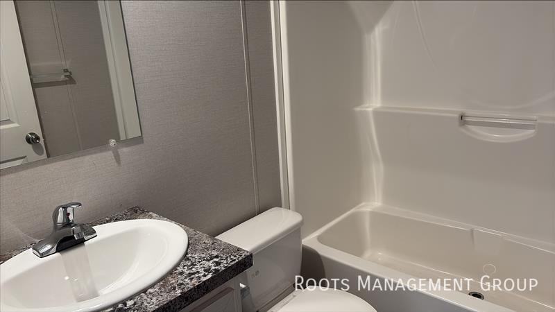 215 Vermillion Est #215 - Photo 7 of 8