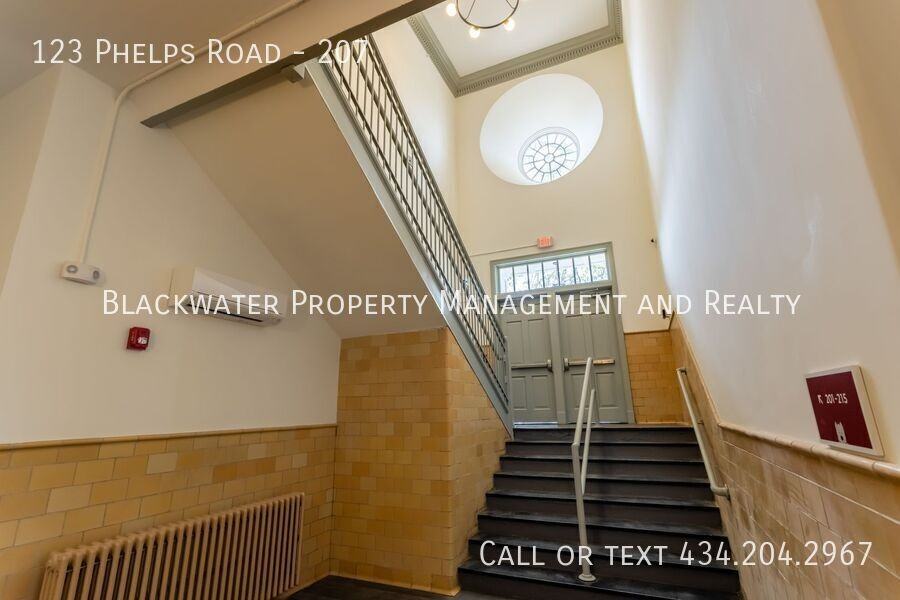 123 Phelps Rd #207 - Photo 3 of 23