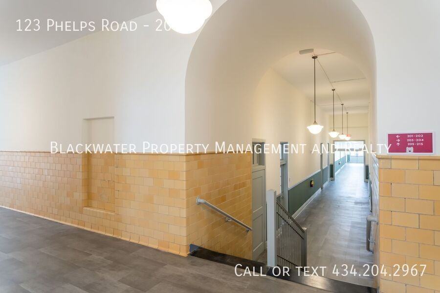 123 Phelps Rd #207 - Photo 6 of 23