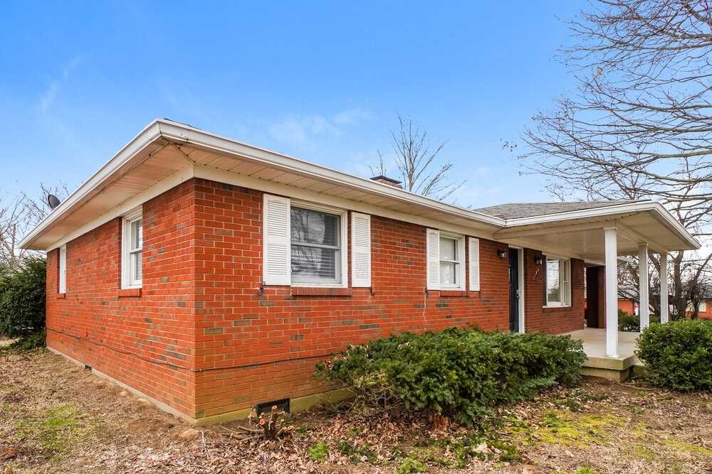2389 Mount Eden Rd - Photo 4 of 15