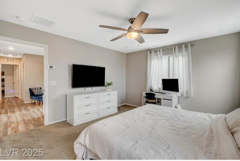 1014 Solemn Cactus Ave - Photo 6 of 11