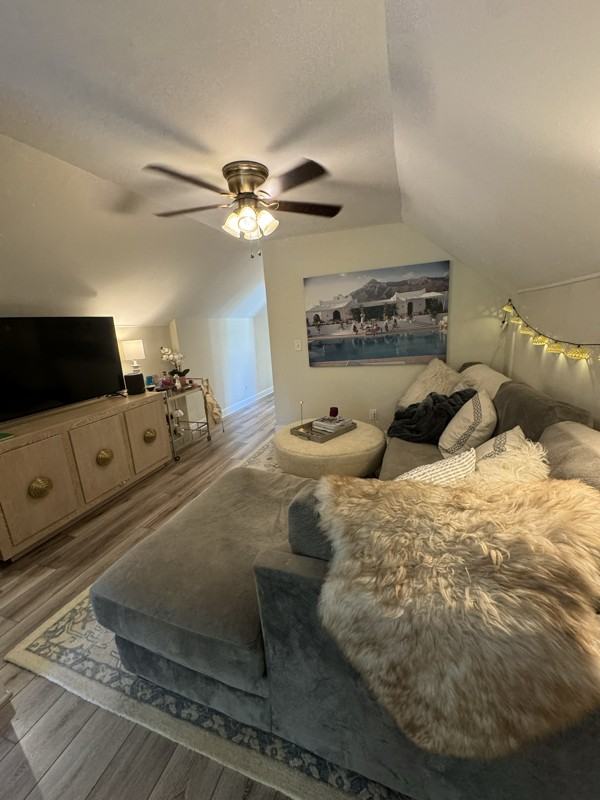 1902 Sweetbriar Ave #B - Photo 3 of 19