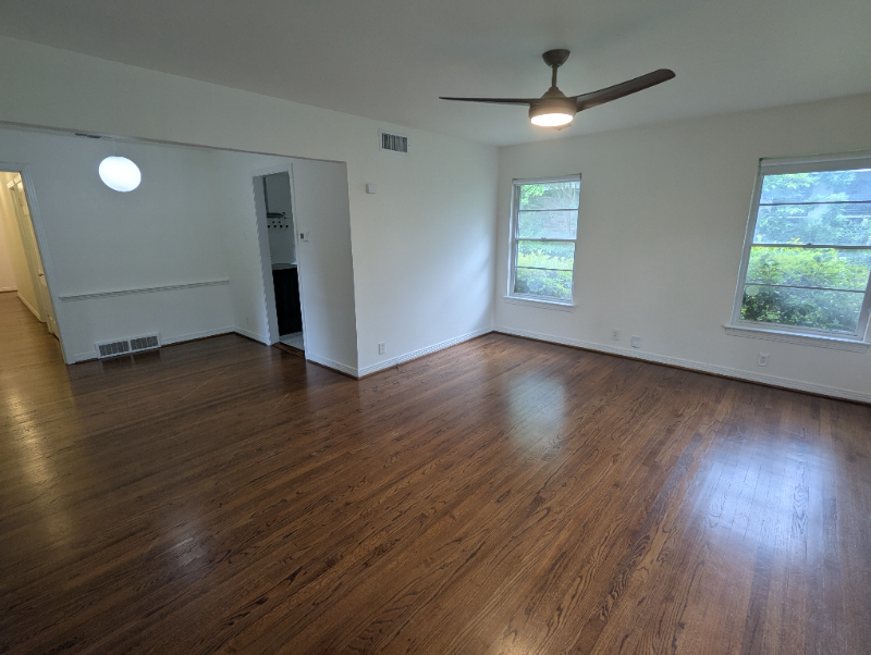 948 N Windomere Ave #948 - Photo 2 of 13