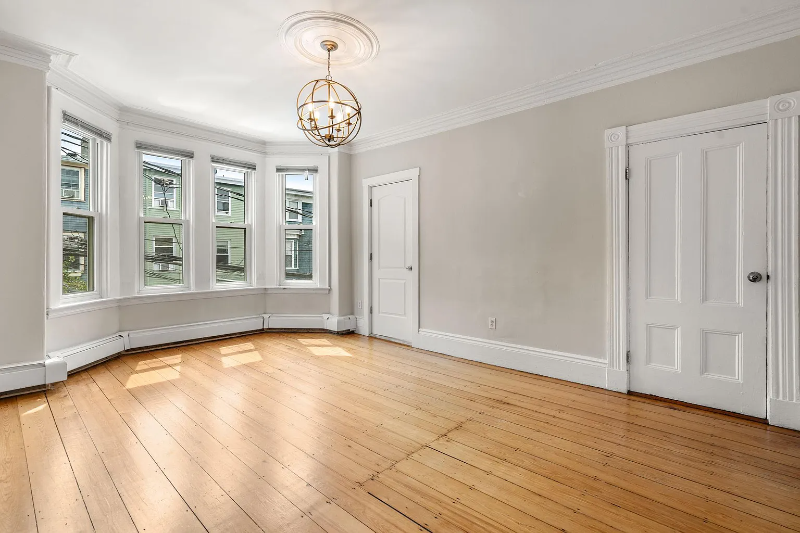 82 Webster St #2 - Photo 2 of 19