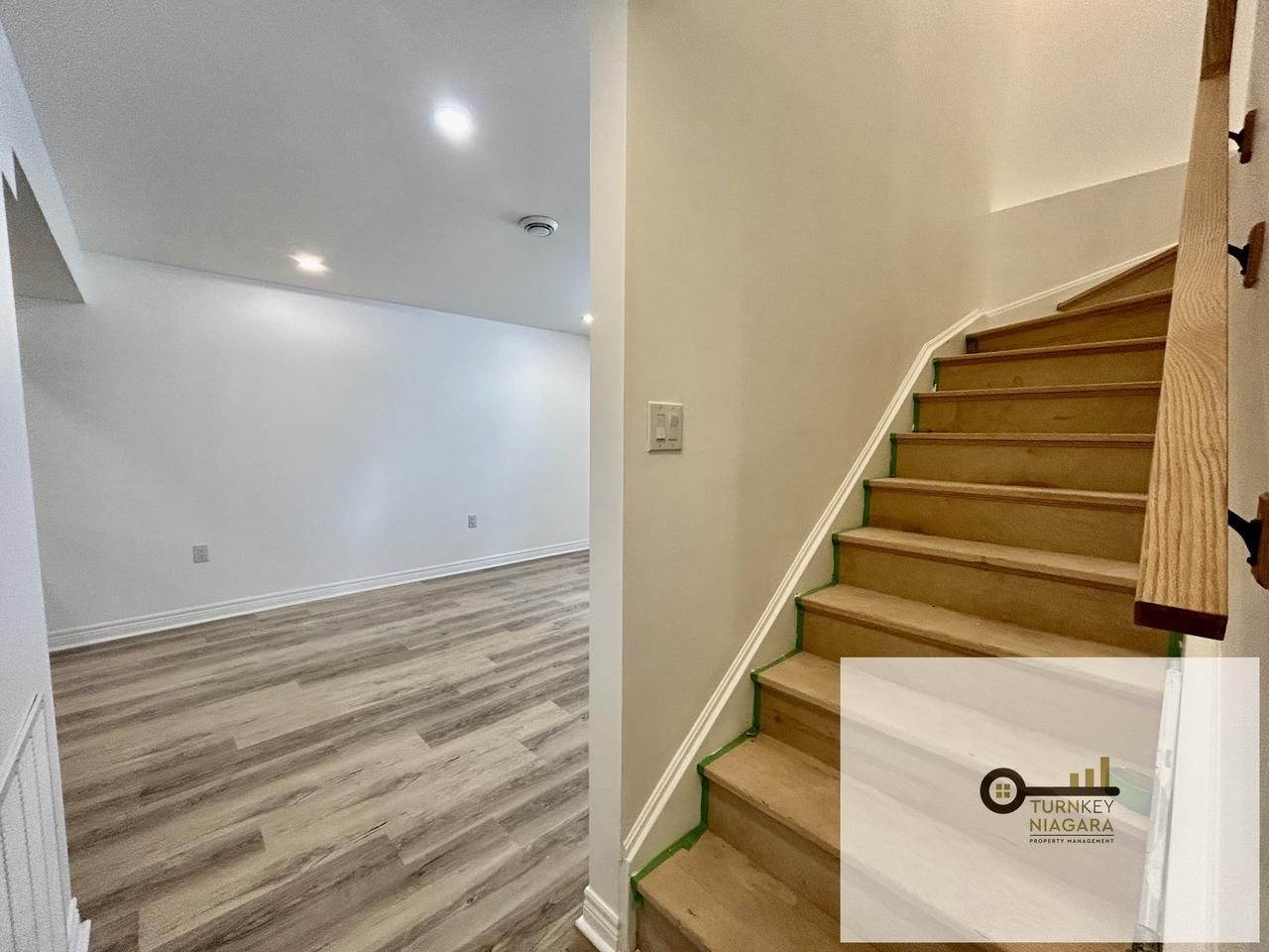 35 Jefferson Drive Lower - Photo 2 of 14