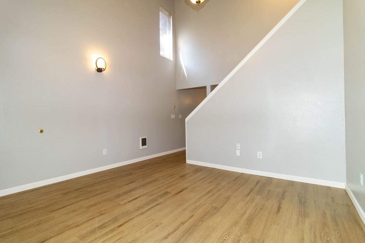 12061 Se Foster Rd Apt B #Apt B