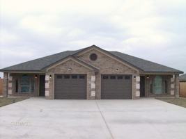 featured image of 5601 Settlers Ct Apt B #Apt B