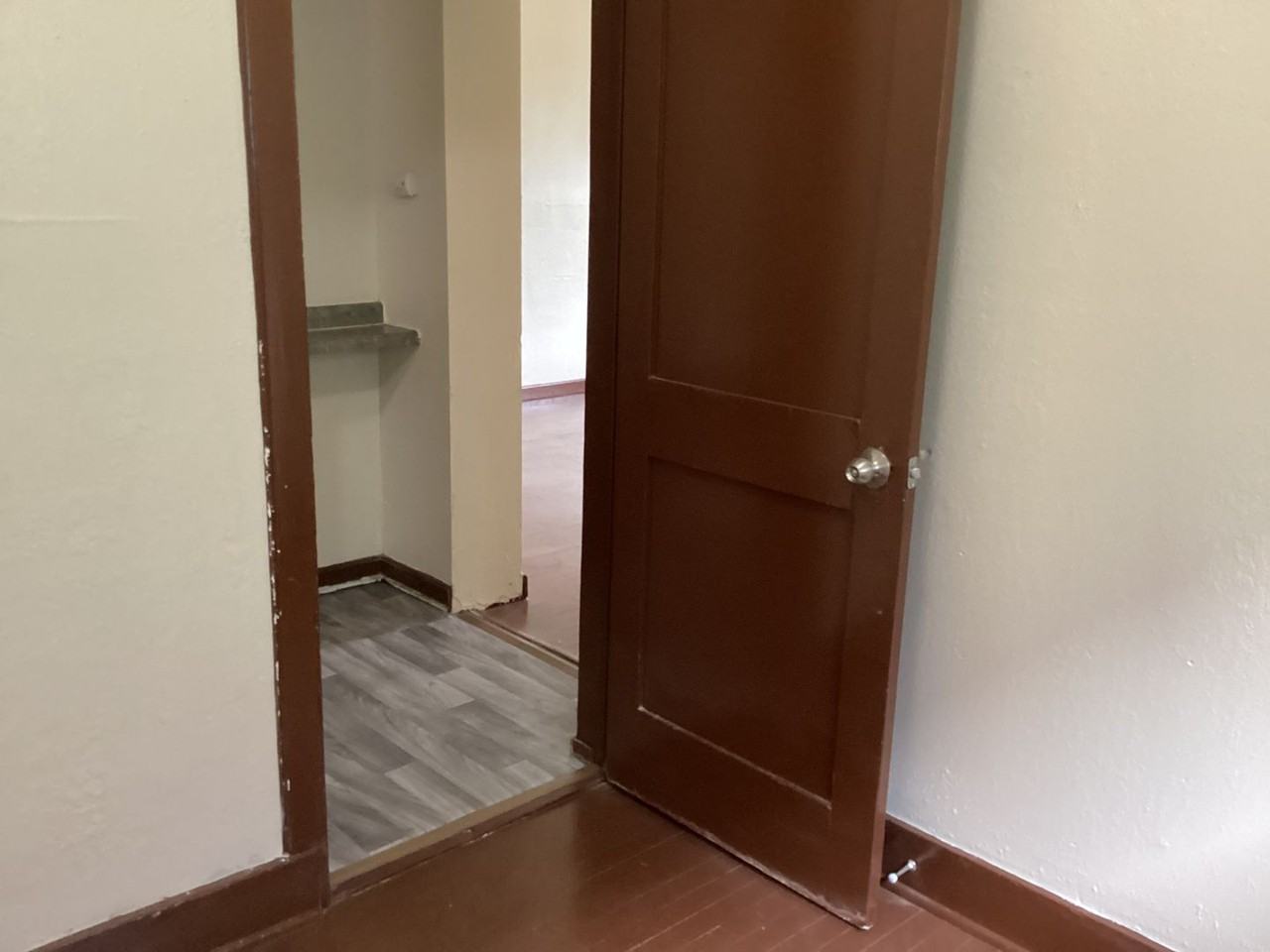 2515 S 7th St Lowr - Photo 2 of 9