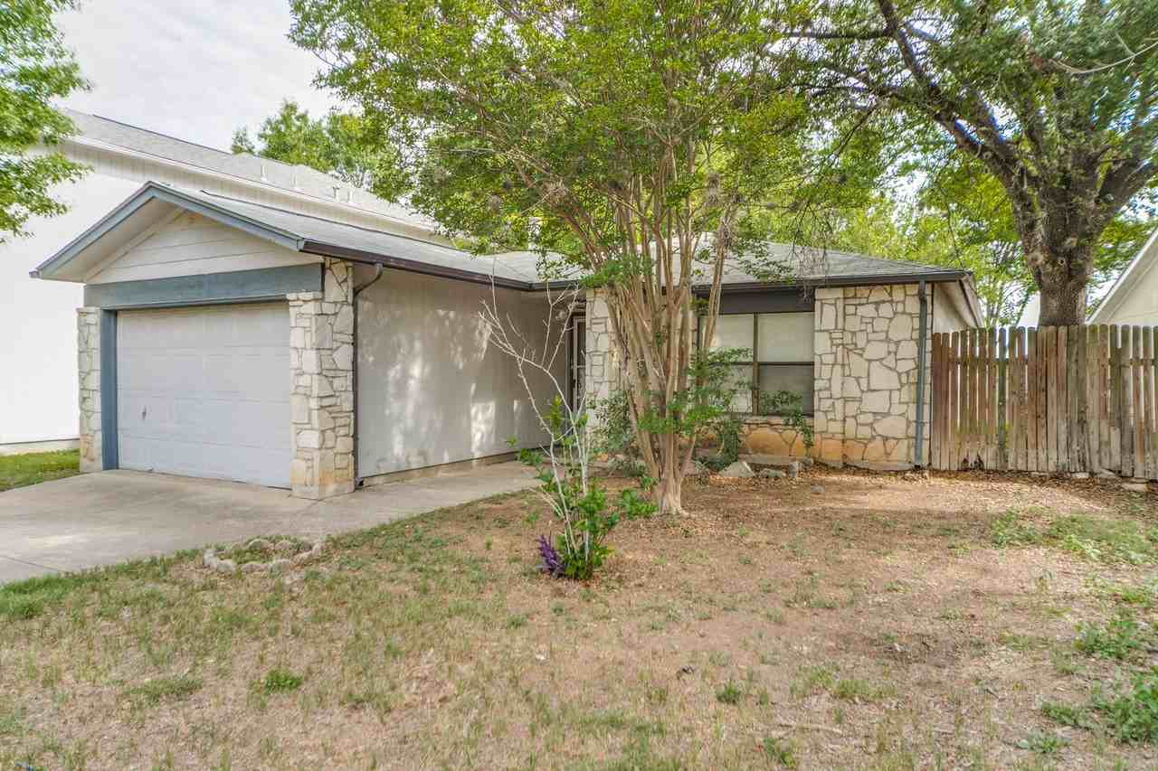 7359 Corian Park Dr - Photo 2 of 25