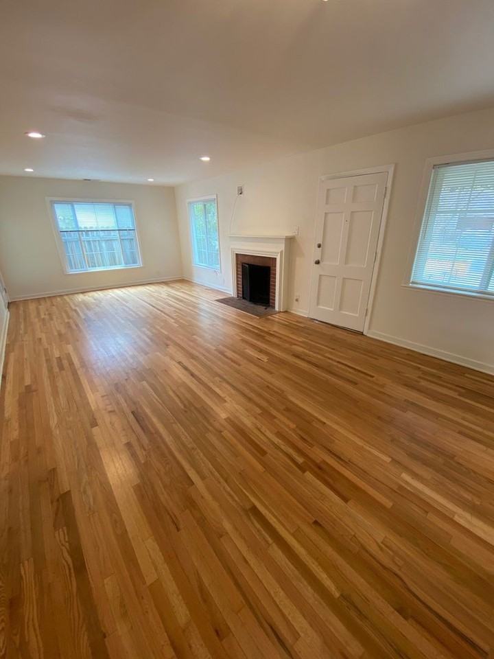228 Robin Way - Photo 3 of 24