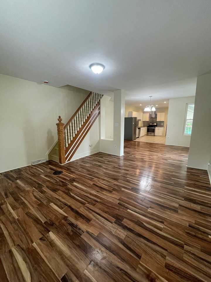 412 Columbia Ave - Photo 2 of 21