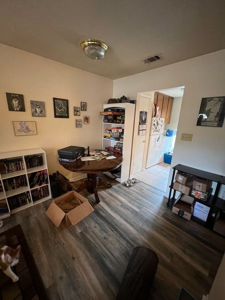 637 Whit Davis Rd - Photo 3 of 9