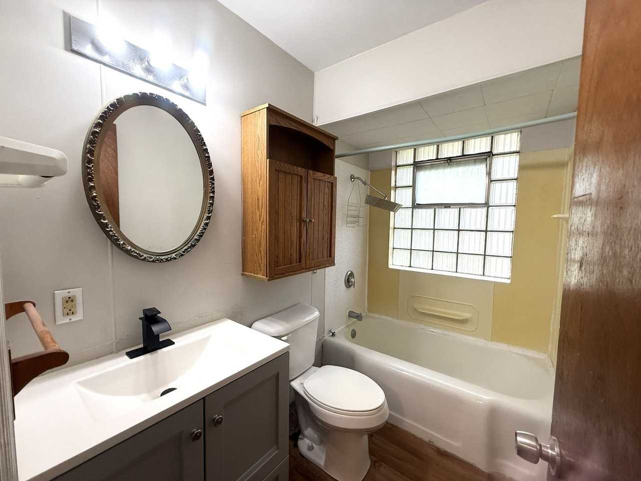 9221 Waldorf Dr - Photo 6 of 11