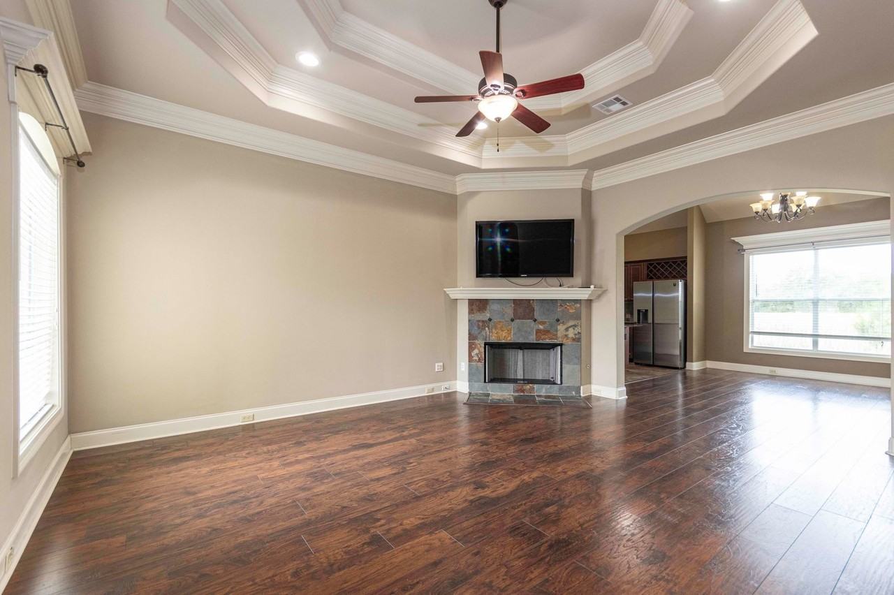 308 Forest Creek Dr - Photo 5 of 16
