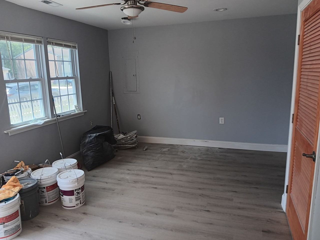 427 Holly Dr - Photo 5 of 25