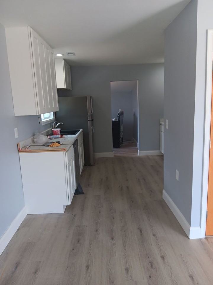 427 Holly Dr - Photo 7 of 25
