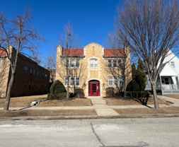 1806 E Kenmore Pl - Photo 1 of 1