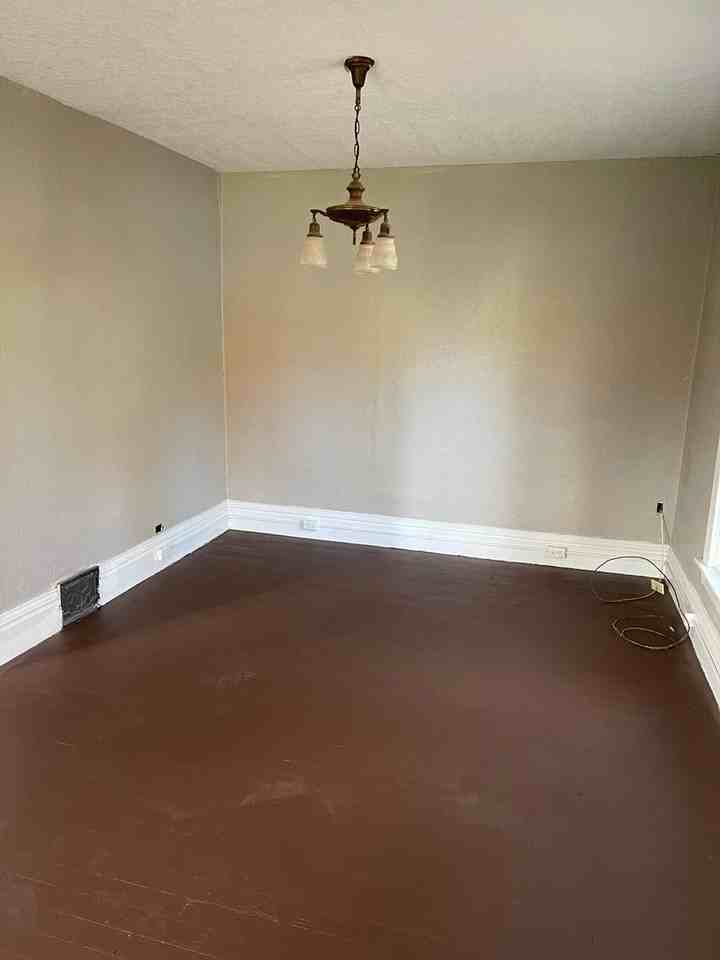1135 Rainbow Dr - Photo 2 of 9
