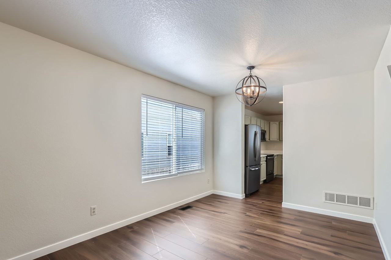 1321 Trail Ridge Rd - Photo 7 of 26